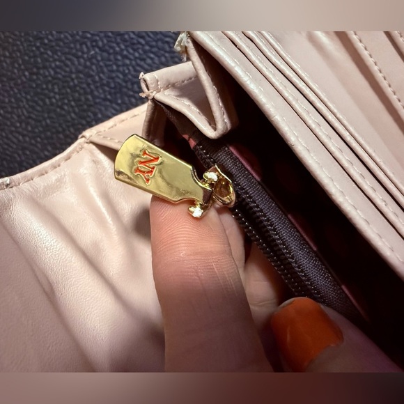 NWOT Nikky USA Purse AND Wallet - Picture 12 of 12